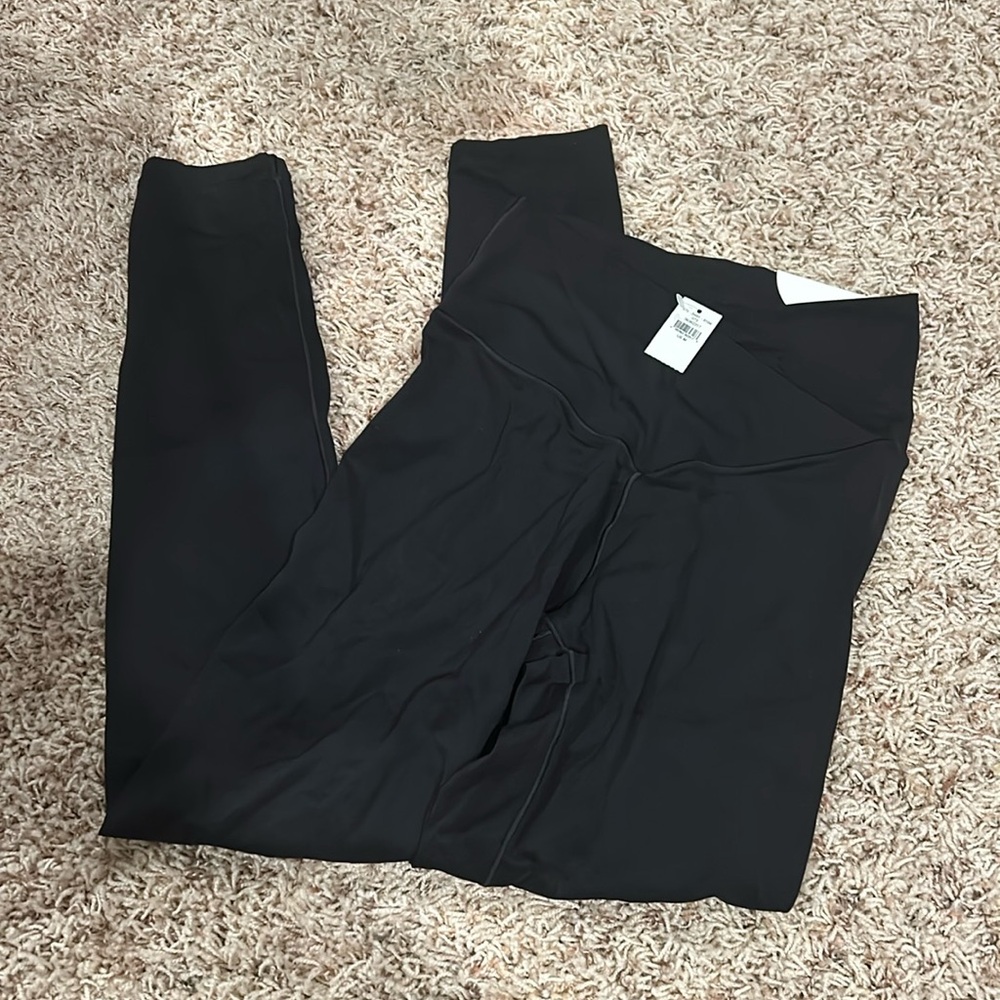 black crossover leggings
